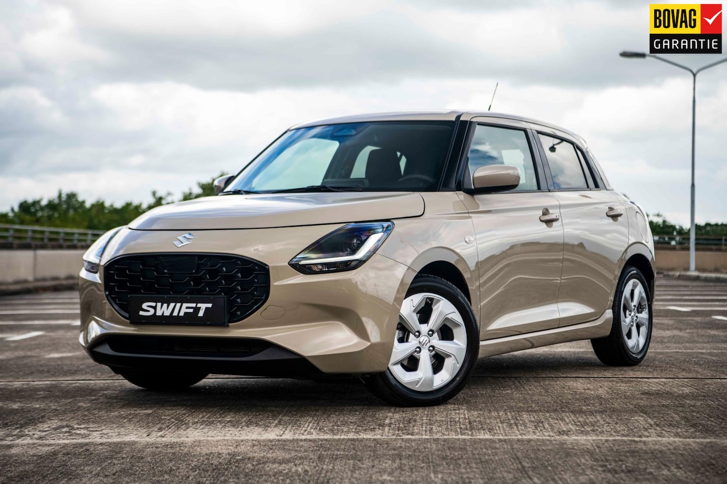 Suzuki Swift - 1.2 Select Smart Hybrid | Automaat | Apple CarPlay | Adaptive Cruise Control | Navigatie | - AutoWereld.nl