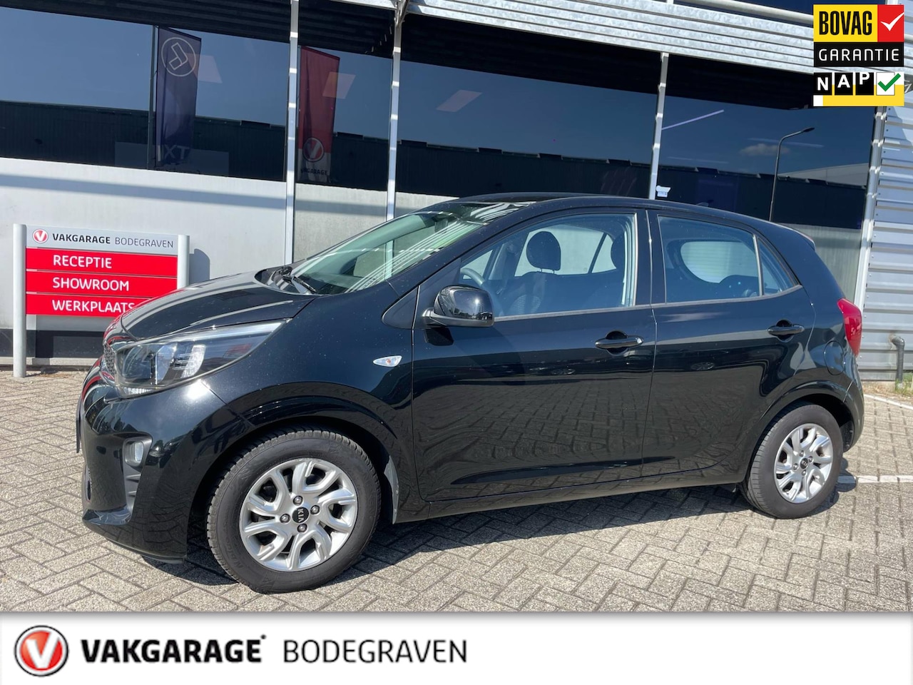 Kia Picanto - 1.0 CVVT ComfortPlusLine Navigator / camera / navigatie - AutoWereld.nl