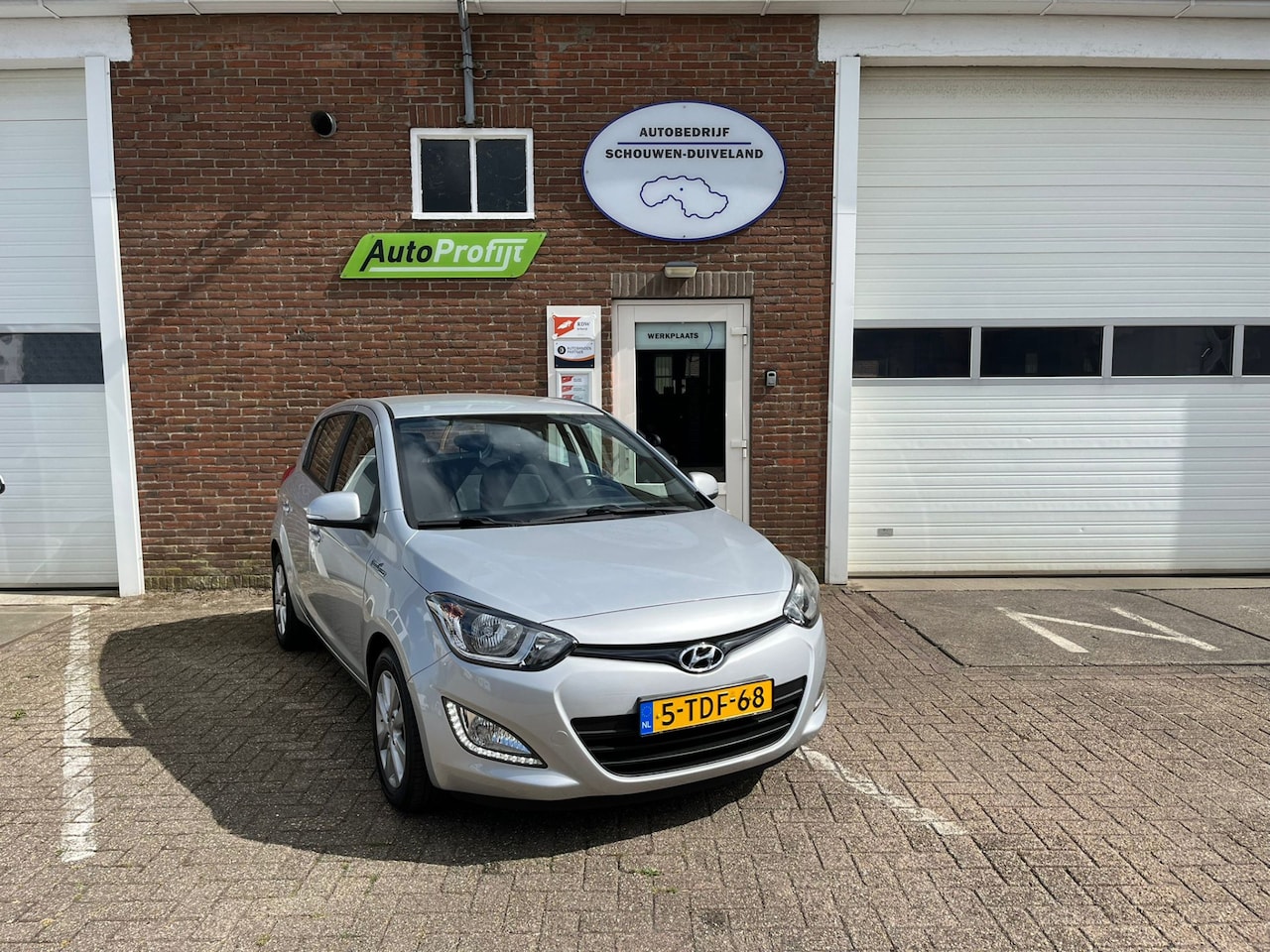Hyundai i20 - 1.2i i-Deal 1.2i i-Deal - AutoWereld.nl