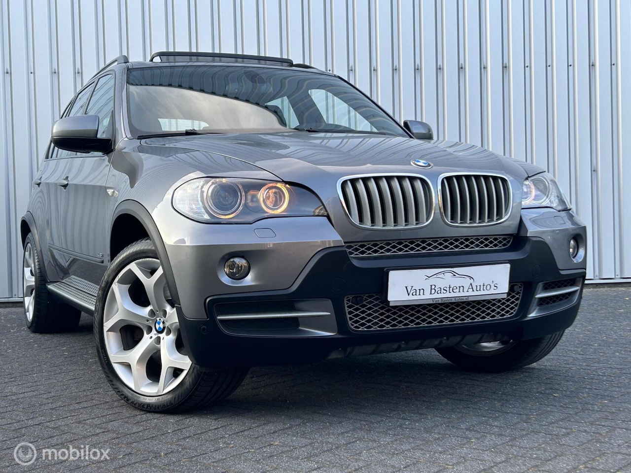 BMW X5 - xDrive48i High Exe | HUD | 7 zit | Youngtimer | Pano | 2007 | Dealer onderhouden | Keyless - AutoWereld.nl