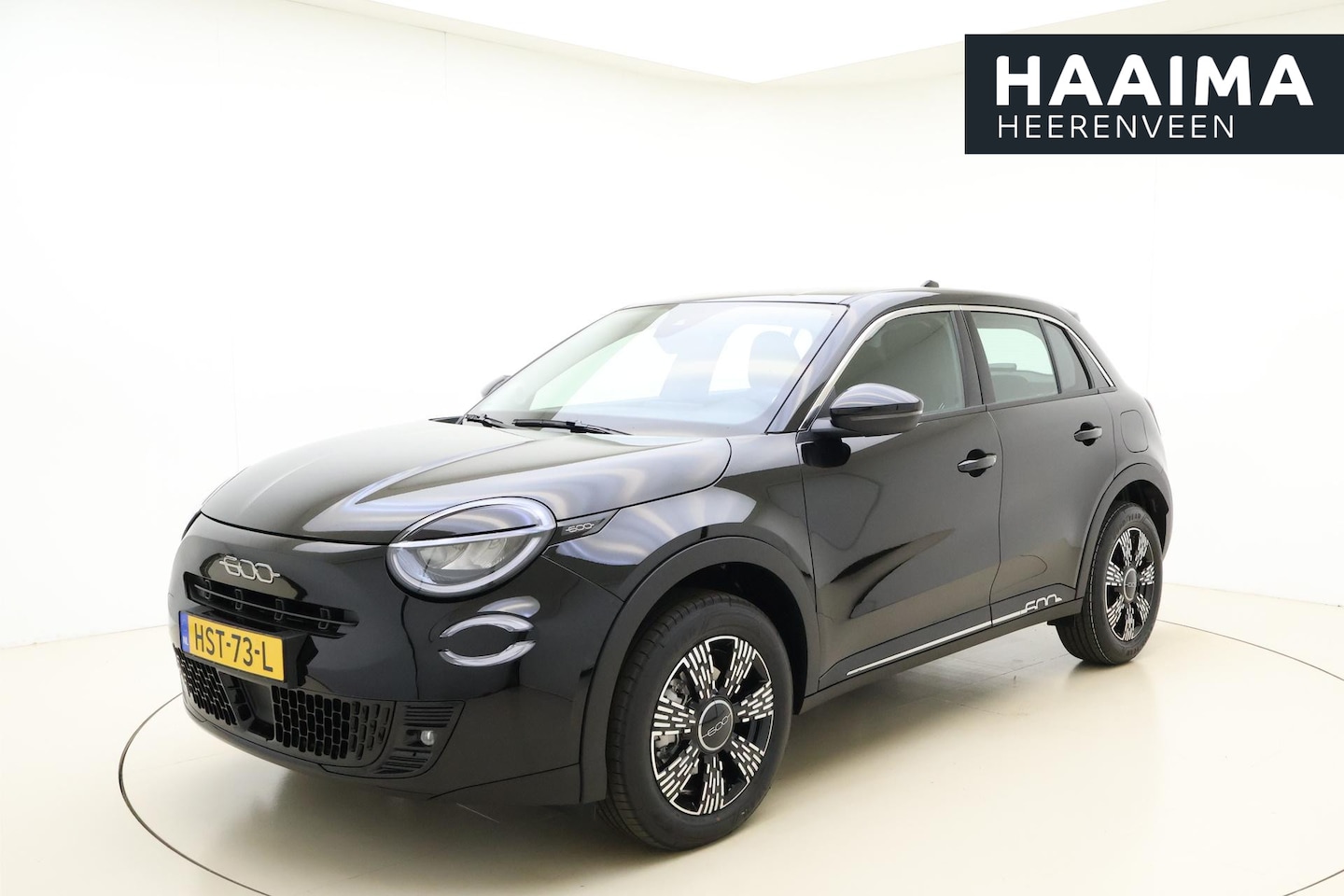 Fiat 600 - 1.2 Hybrid Urban | Airco | Apple Carplay/Android Auto | LED koplampen | LM-velgen | Parkee - AutoWereld.nl