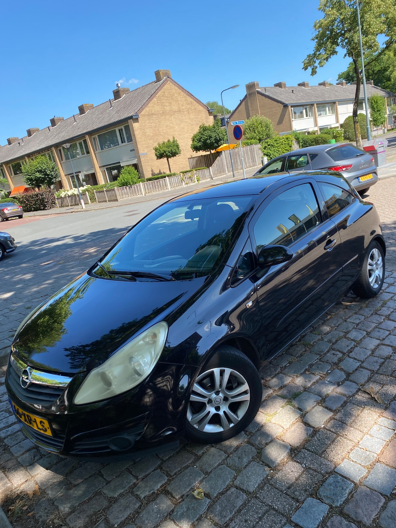 Opel Corsa - 1.4-16V Business - AutoWereld.nl