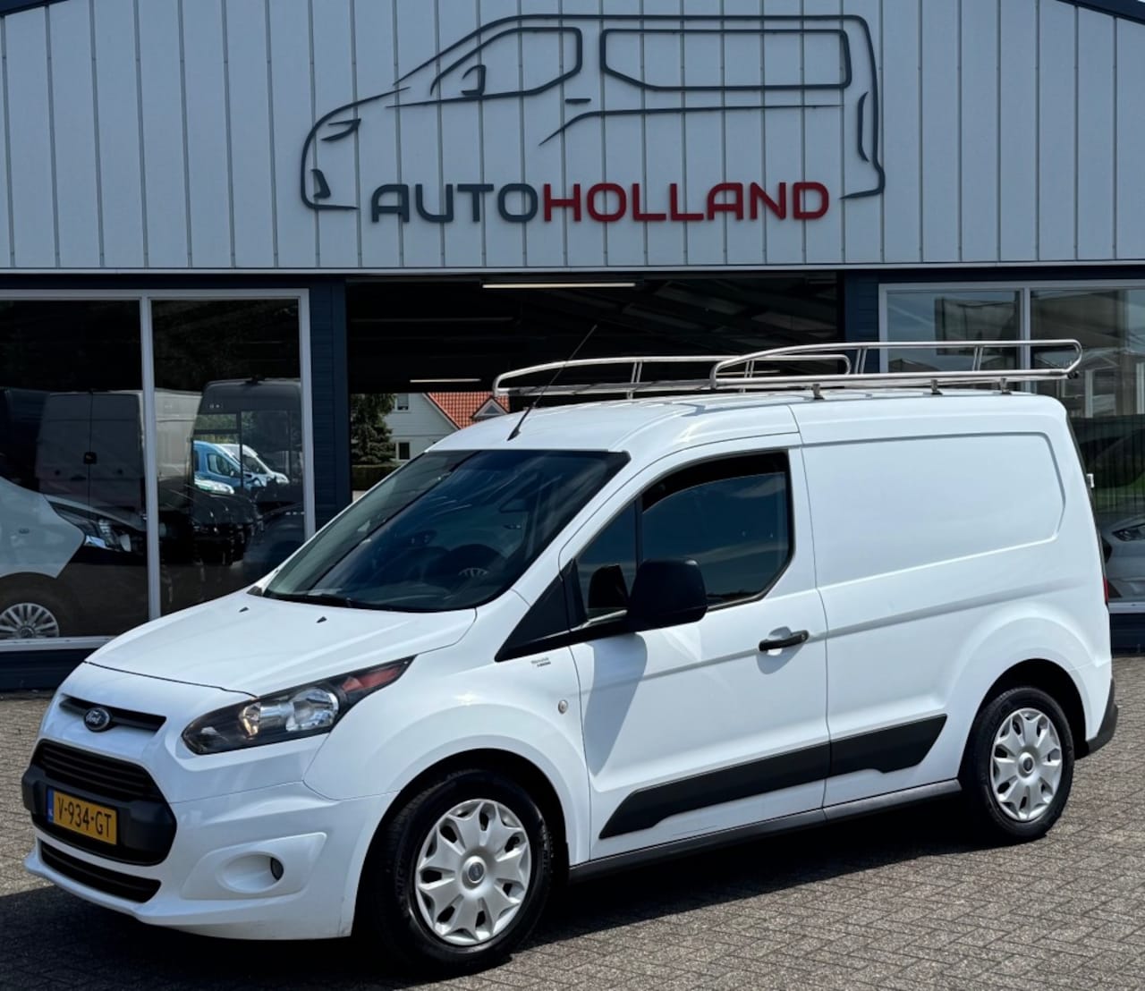 Ford Transit Connect - 1.5 TDCI 74KW 100PK EURO 6 RVS IMPERIAAL/ AIRCO/ TREKHAAK/ ORIGINEEL AUDIO/ 100% DEALEROND - AutoWereld.nl