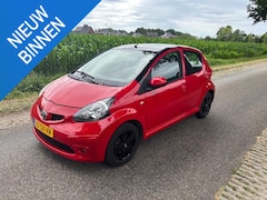 Toyota Aygo - 1.0-12V Sport