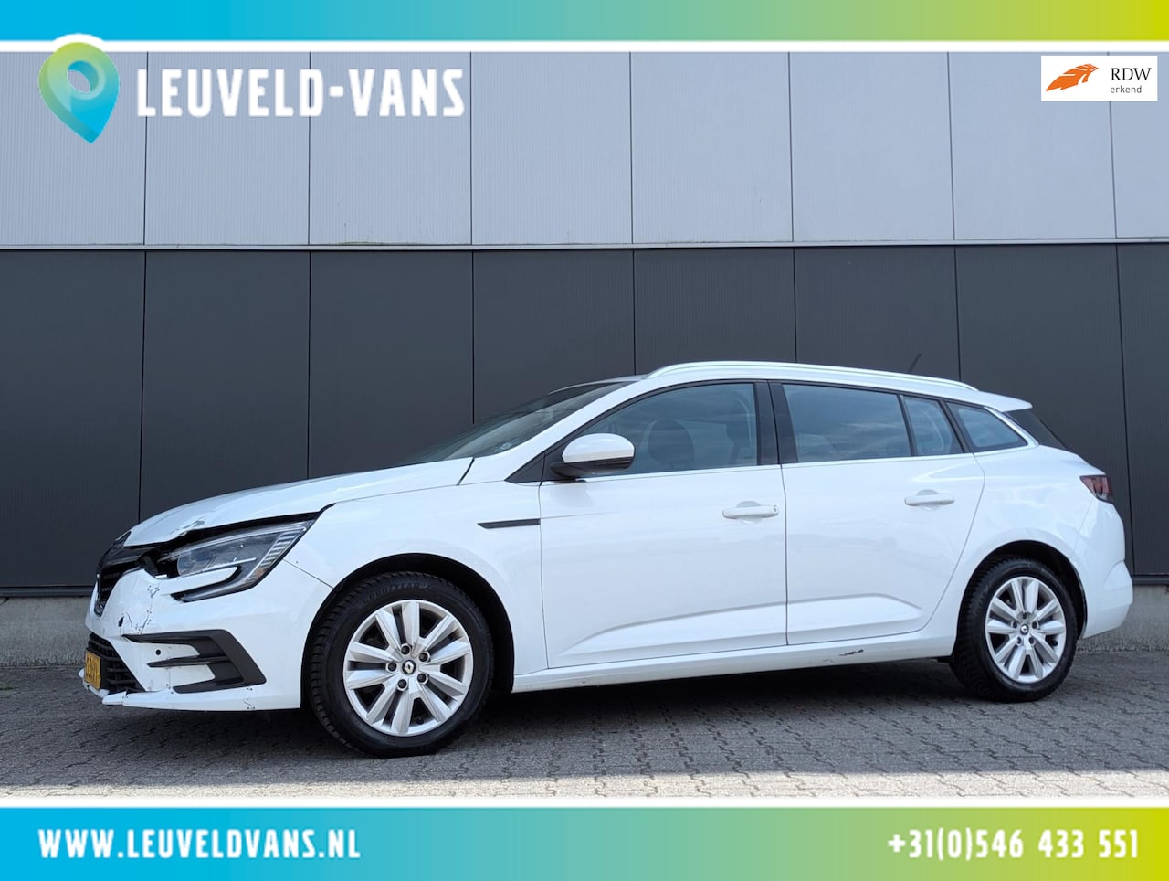 Renault Mégane Estate - 1.0 TCe LED NAVI AIRCO CRUISE TREKHAAK SCHADE - AutoWereld.nl