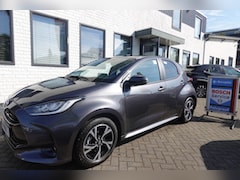 Toyota Yaris - HYBRID COMFORT + ( NIEUWE AUTO )