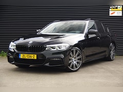 BMW 5-serie - 530e High Executive | Pano | LED | Sfeerverlichting | HUD | Carplay |