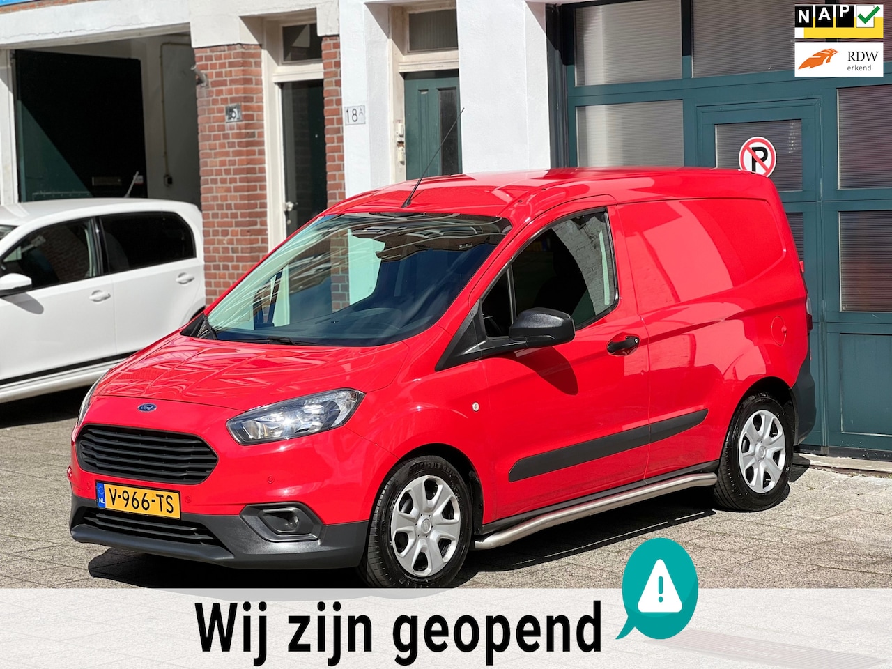 Ford Transit Courier - 1.5 TDCI Trend-airco-elek ramen-btw auto - AutoWereld.nl