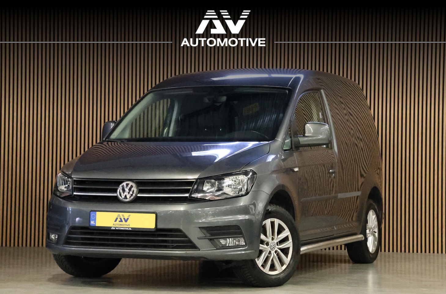 Volkswagen Caddy - 2.0 TDI BMT Highline | Cruise control | Airco | Navigatie | PDC | Trekhaak | Airco | MF St - AutoWereld.nl