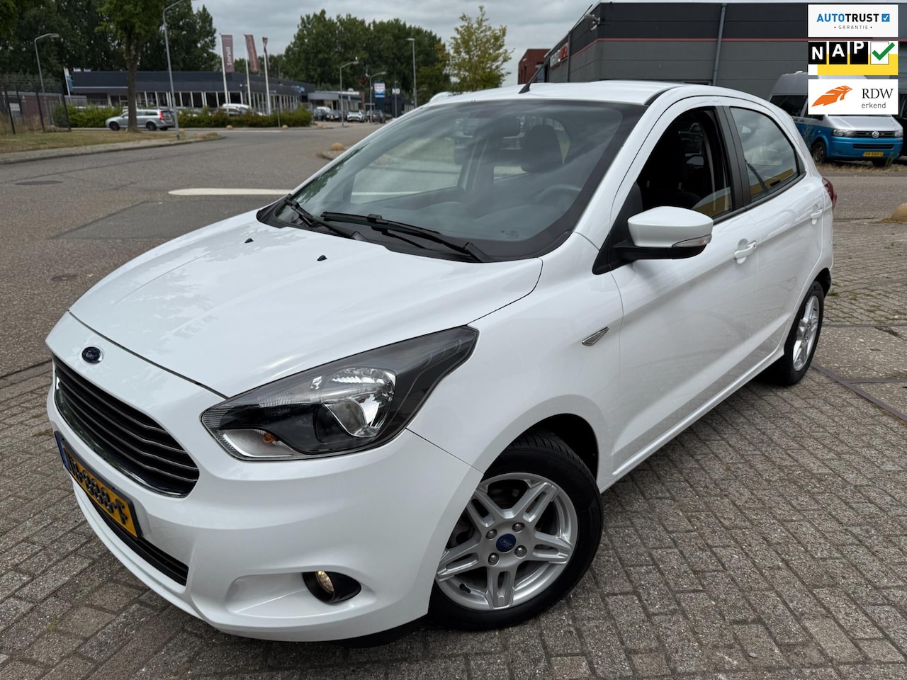 Ford Ka - 1.2i 16V TREND 12-2016 AIRCO NAP PDC CRUISE LM VELGEN - AutoWereld.nl