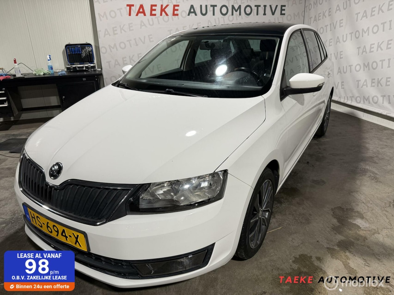 Skoda Rapid - 1.2 TSI Greentech Edition 110pk/6bak/Pano/Airco - AutoWereld.nl