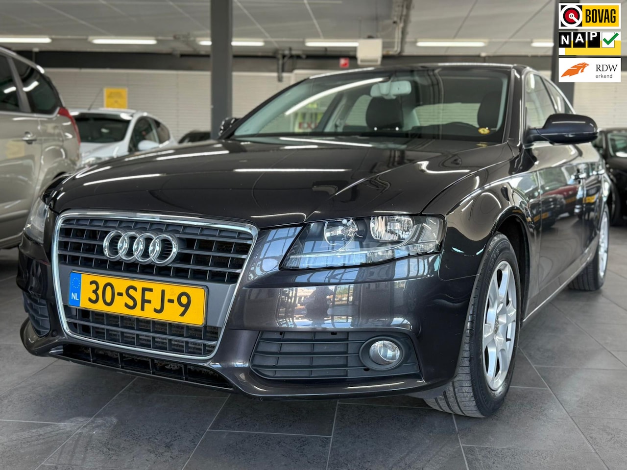 Audi A4 Limousine - 1.8 TFSI Pro Line Business automaat navi clima cruise controle elektrische pakket parkeers - AutoWereld.nl