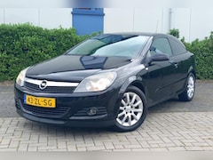 Opel Astra GTC - 1.6 16V 85KW Airco/Camera/Navigatie