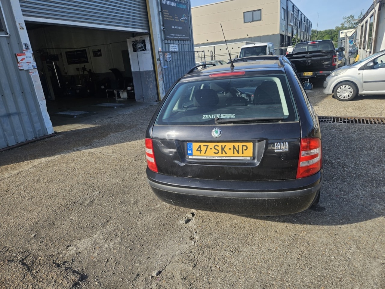 Skoda Fabia Combi - 1.4-16V Equipe 1.4-16V Equipe - AutoWereld.nl