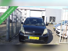 Daihatsu Sirion 2 - 1.3-16V Comfort