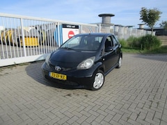 Toyota Aygo - 1.0-12V +