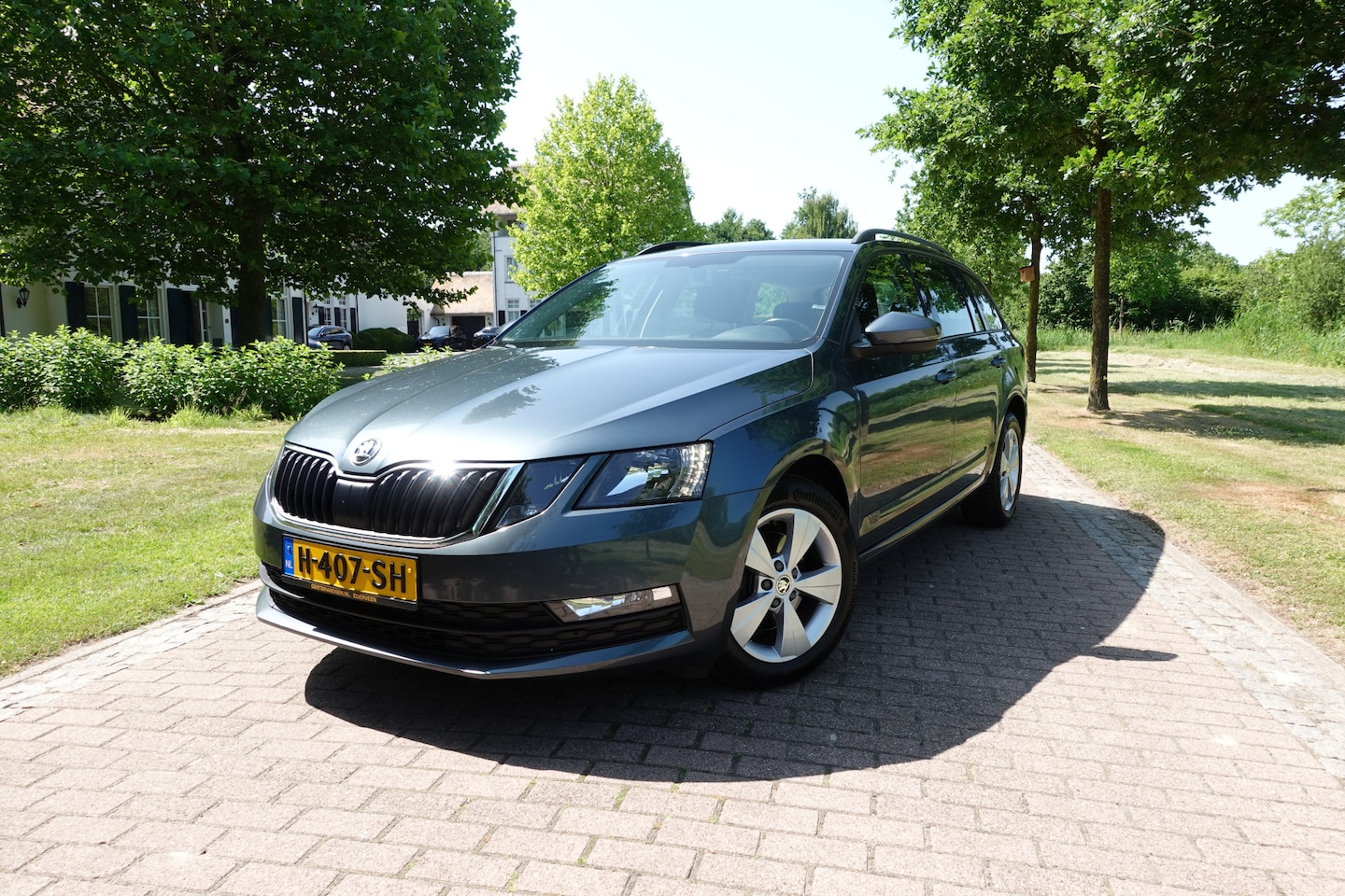 Skoda Octavia Combi - 1.0 TSI Greentech Ambition Business | DSG | Cruise control | NAVI | Bluetooth | - AutoWereld.nl