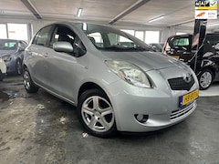 Toyota Yaris - 1.3 VVTi Sol MMT
