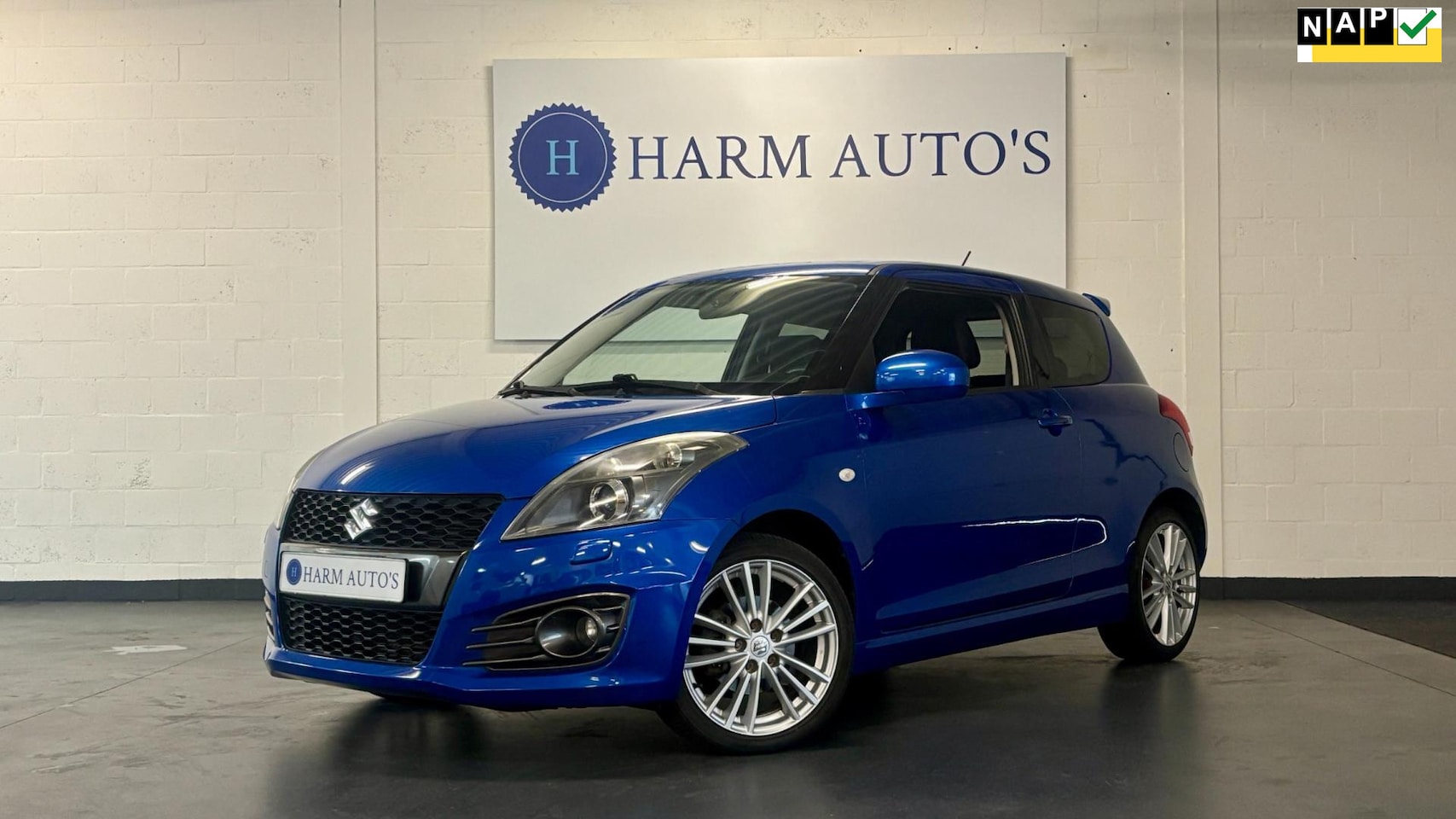 Suzuki Swift - 1.6 Sport 136pk Xenon / Cruise / Clima / '17' - AutoWereld.nl