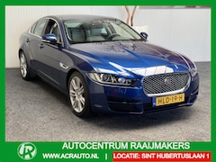 Jaguar XE - 2.0 PORTFOLIO AUTOMAAT LEDER NAVIGATIE CRUISE CONTROL GLAZEN SCHUIF/KANTELDAK KEYLESS GO R