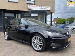 Volkswagen Golf - 1.4 TSI Highline Vol optie Massage Climate Automatisch inparkeren