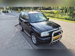 Suzuki Grand Vitara - 1.6 Metal Top