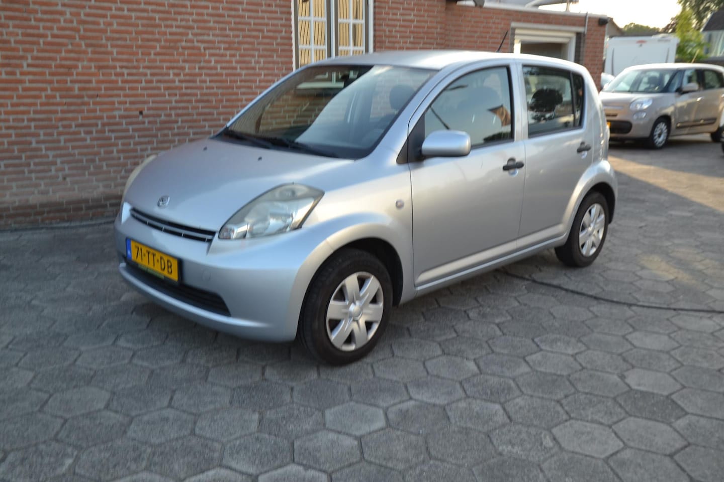 Daihatsu Sirion 2 - 1.3-16V Comfort 1.3-16V Comfort - AutoWereld.nl