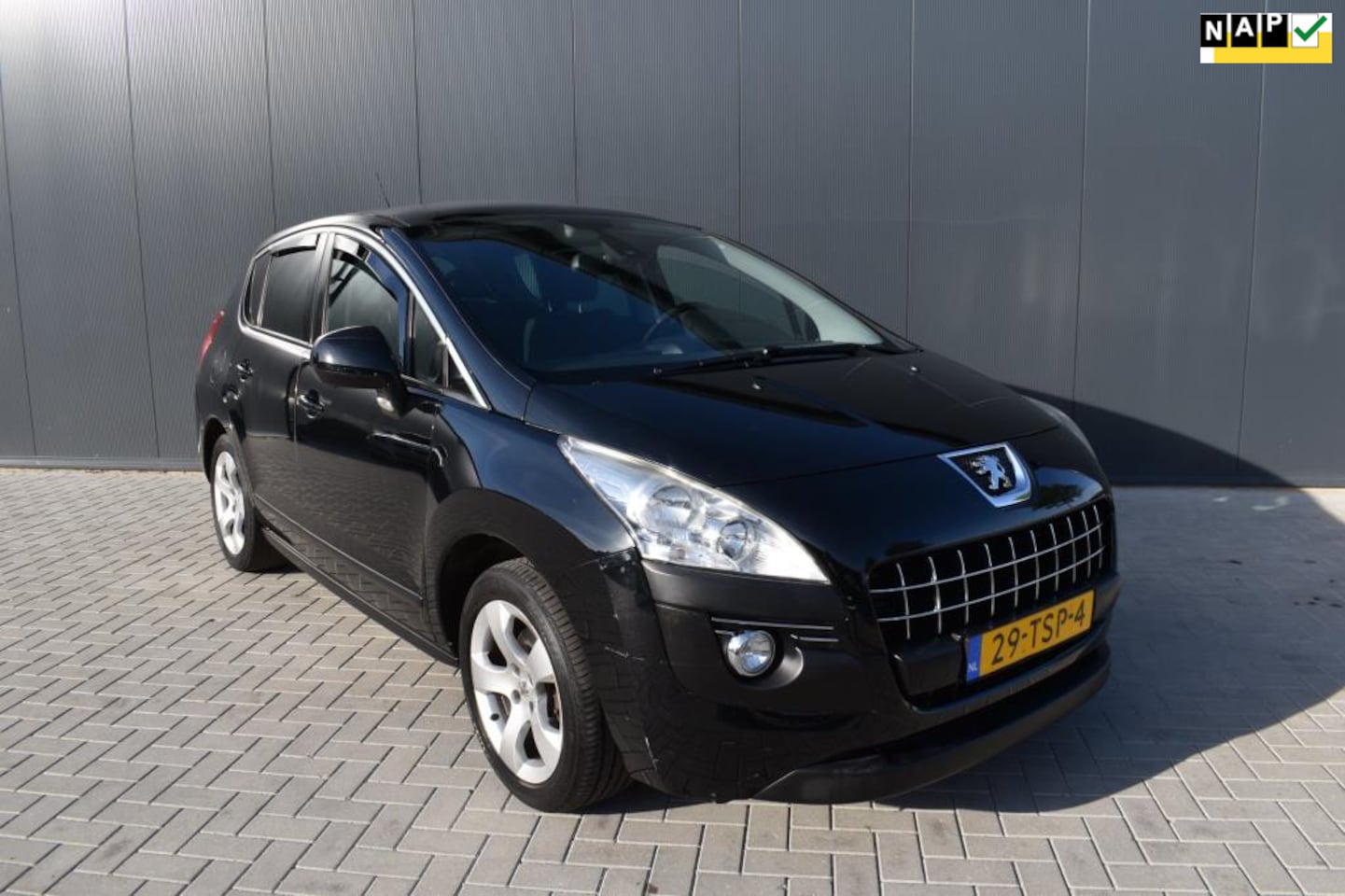Peugeot 3008 - 1.6 THP Active |HOGE INSTAP|CLIMA|NAVI|TREKHAAK| - AutoWereld.nl