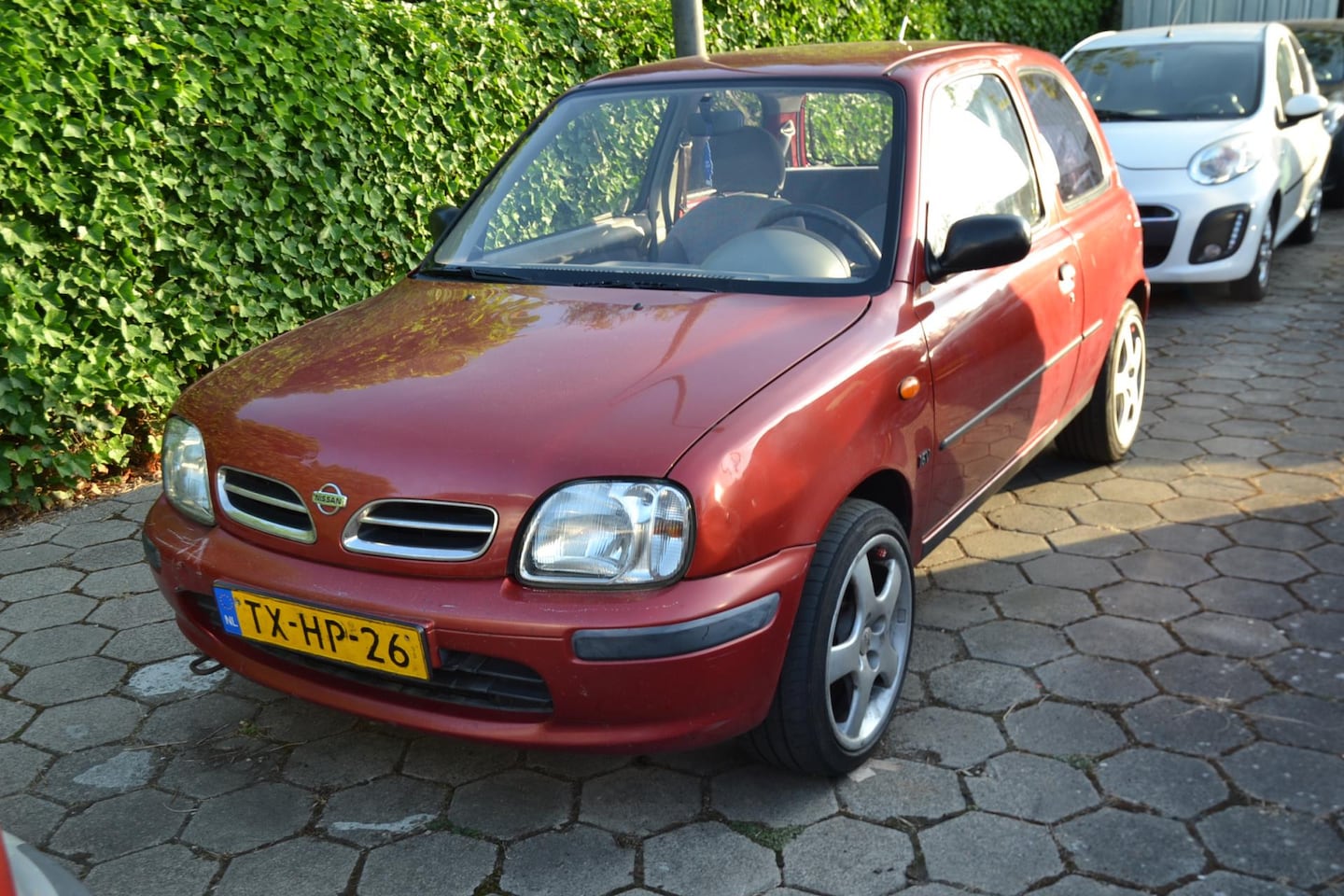 Nissan Micra - 1.0 GL 1.0 GL - AutoWereld.nl
