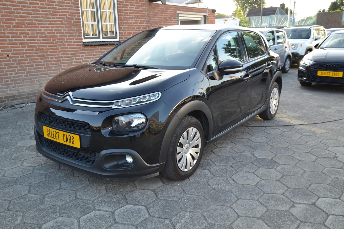 Citroën C3 - 1.2 PureTech S&S Business 1.2 PureTech S&S Business - AutoWereld.nl