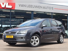 Ford Focus Wagon - 1.6-16V Futura | Airco | Cruise | Trekhaak
