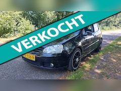 Volkswagen Golf - 1.6 FSI Trendline