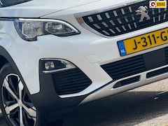 Peugeot 5008 - 1.2 PureTech 130pk Crossway 7p Automaat EAT8 - Blanc Bancuise/Black Diamond - Carplay