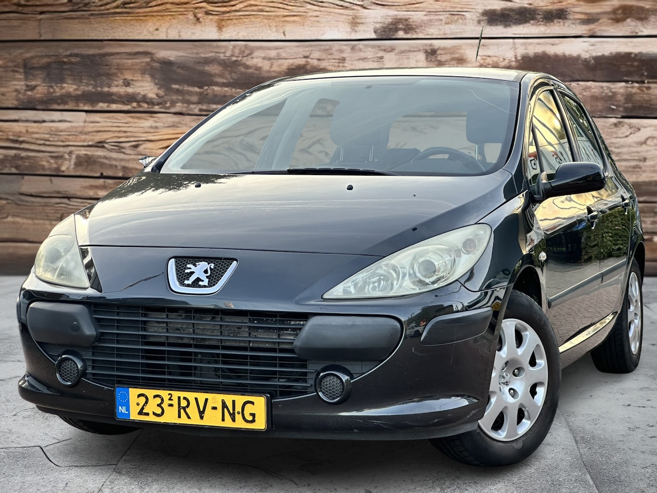 Peugeot 307 - 1.4-16V XR | Koude Airco | Zeer netjes | Nieuw APK | Perfect onderhouden - AutoWereld.nl