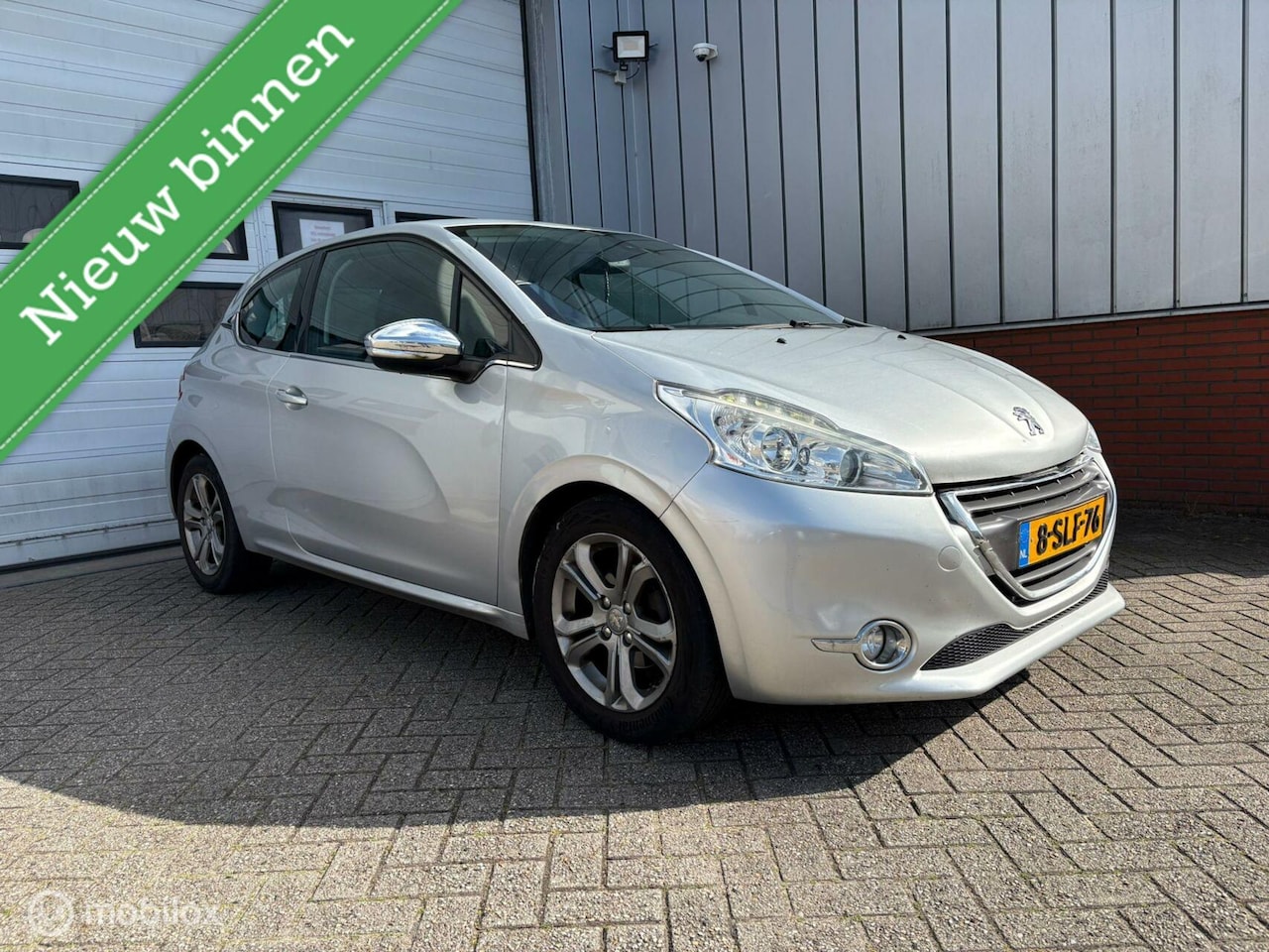 Peugeot 208 - 1.6 VTi Allure ECC/LMV/CRUISE/AUTOMAAT/ - AutoWereld.nl