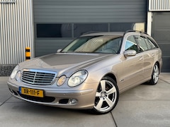 Mercedes-Benz E-klasse Combi - 320 Avantgarde 4-Matic V6 AUT / CRUISE / CLIMA