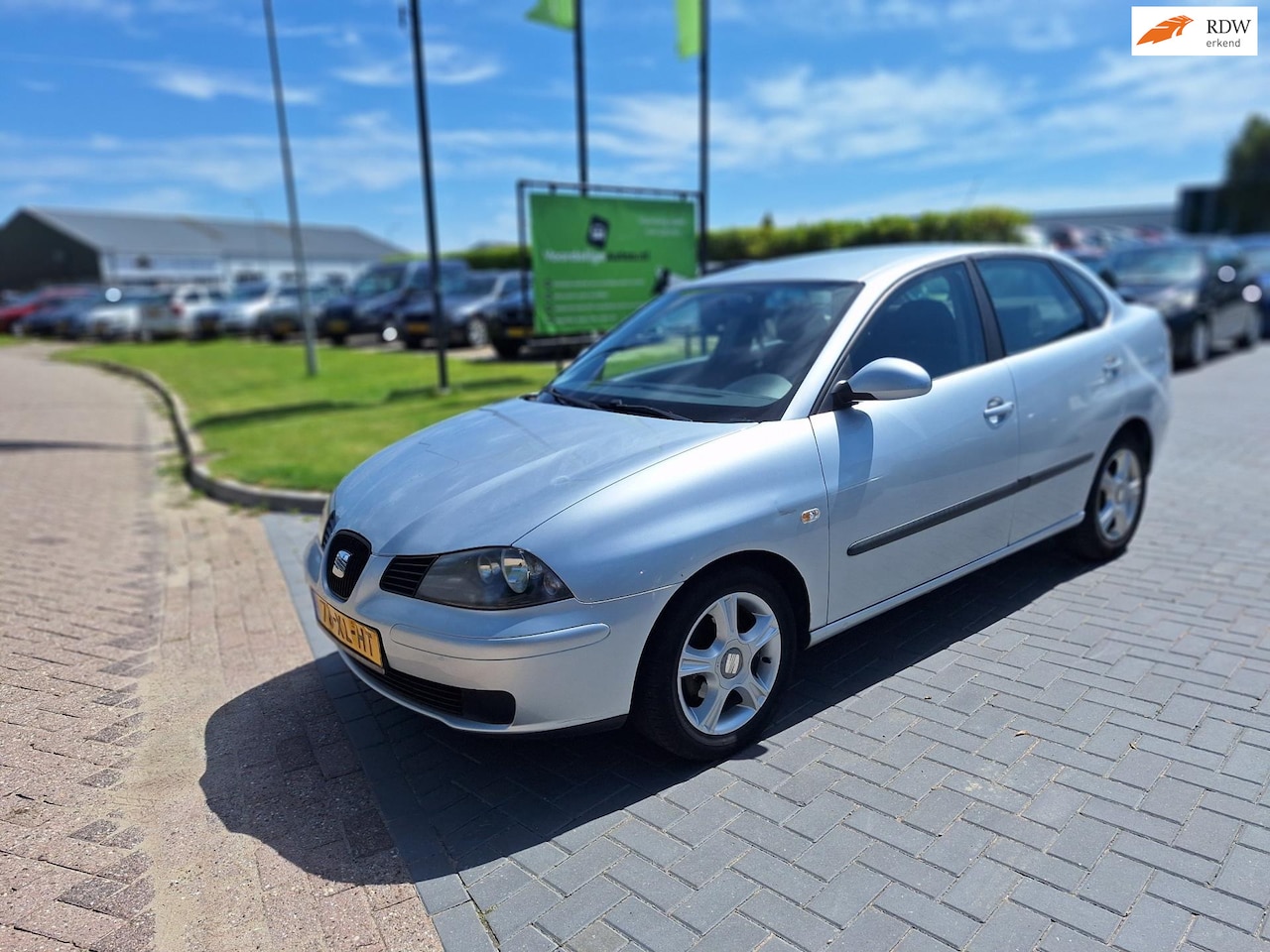 SEAT Cordoba - 1.4-16V Trendstyle / 141.962 km / APK juli 2026 - AutoWereld.nl