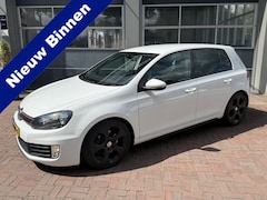 Volkswagen Golf - 1.4 TSI Highline GTI uitvoering Automaat Bj 2009 161PK Sportieve auto nwe apk