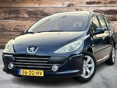 Peugeot 307 SW - 2.0-16V Premium | ECC | Navi | 7 Persoons | Meeneemprijs | Incl nieuwe APK € 1.750,