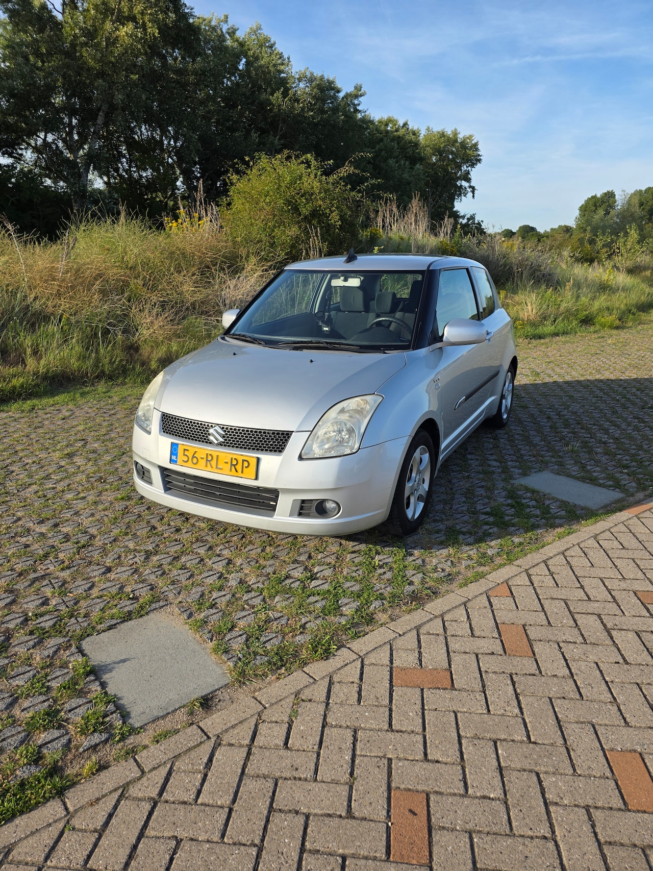 Suzuki Swift - 1.5 Exclusive - AutoWereld.nl