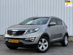 Kia Sportage - 2.0 X-ecutive Plus Pack 1e Eigenaar, Trekhaak, ClimateControle, CruiseControle, PDC, Deale
