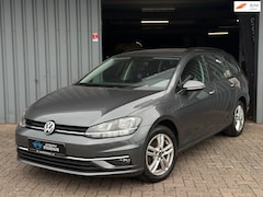 Volkswagen Golf - 1.5 eTSI Style CarPlay | Digitaal Dash | Trekhak