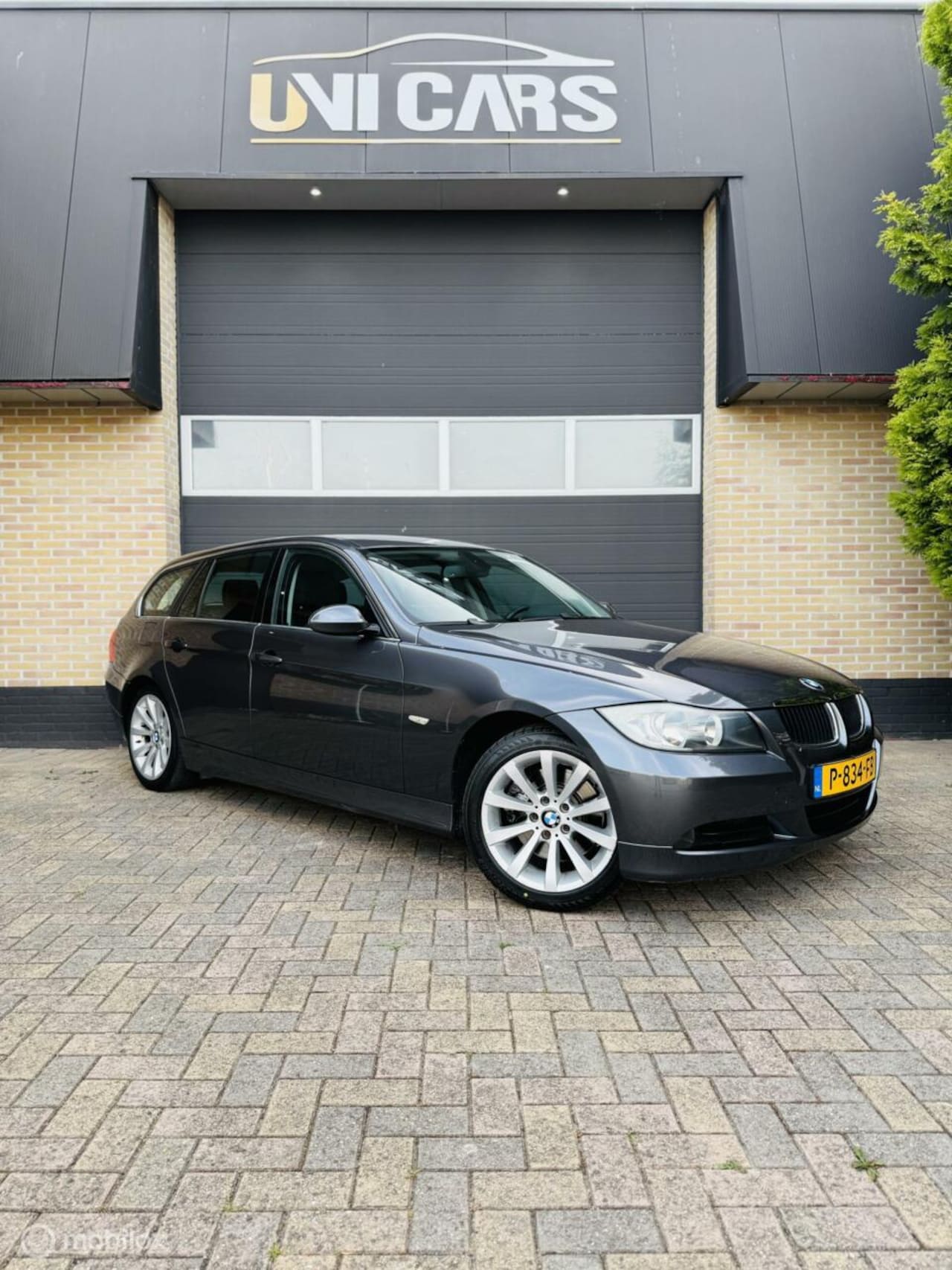 BMW 3-serie Touring - 325Xi 4X4|Executive|Automaat|Leer|Cruis| - AutoWereld.nl