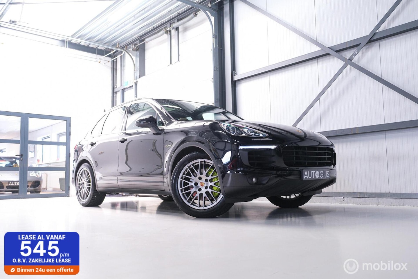 Porsche Cayenne - 3.0 S E-Hybrid 416 pk | Sportchrono | Panorama | A-Z onderhouden | Zonneschermen | 20 inch - AutoWereld.nl