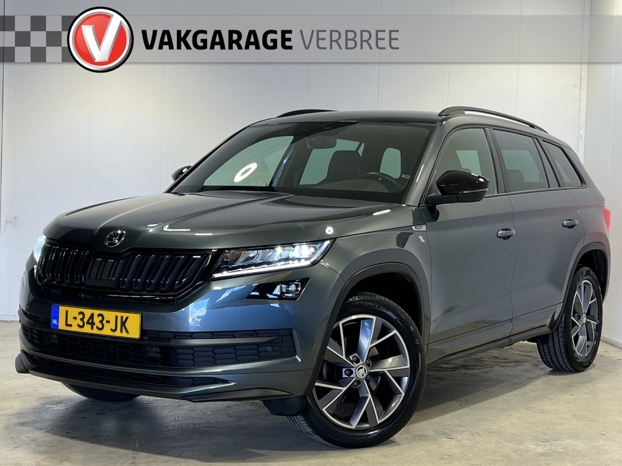 Skoda Kodiaq - 1.5 TSI Sportline Business | Navigatie/Android/Apple Carplay | LM Velgen 19" | Voorstoelen - AutoWereld.nl