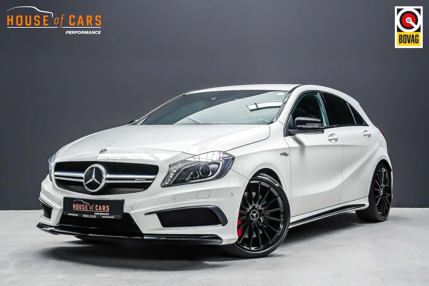 Mercedes-Benz A-klasse - 45 AMG 360pk 4MATIC Edition 1 |elektrische stoelen + memory|parkeercamera en sensoren|navi - AutoWereld.nl