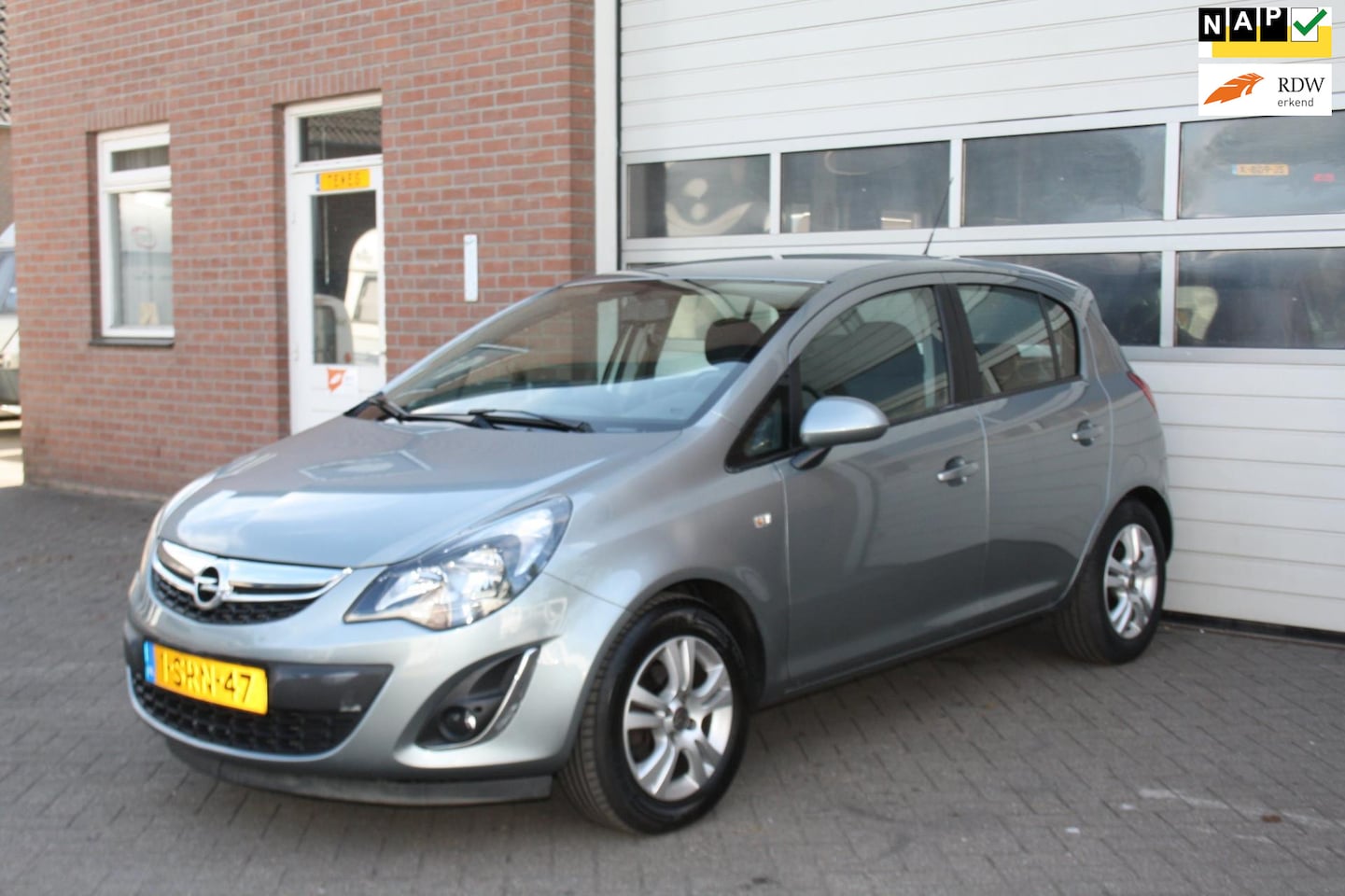 Opel Corsa - 1.4-16V Berlin 1.4-16V Berlin, Garantie, 2e Eigenaar, Nederlandse Auto, Nap, Airco, Lichte Metalen Velgen - AutoWereld.nl