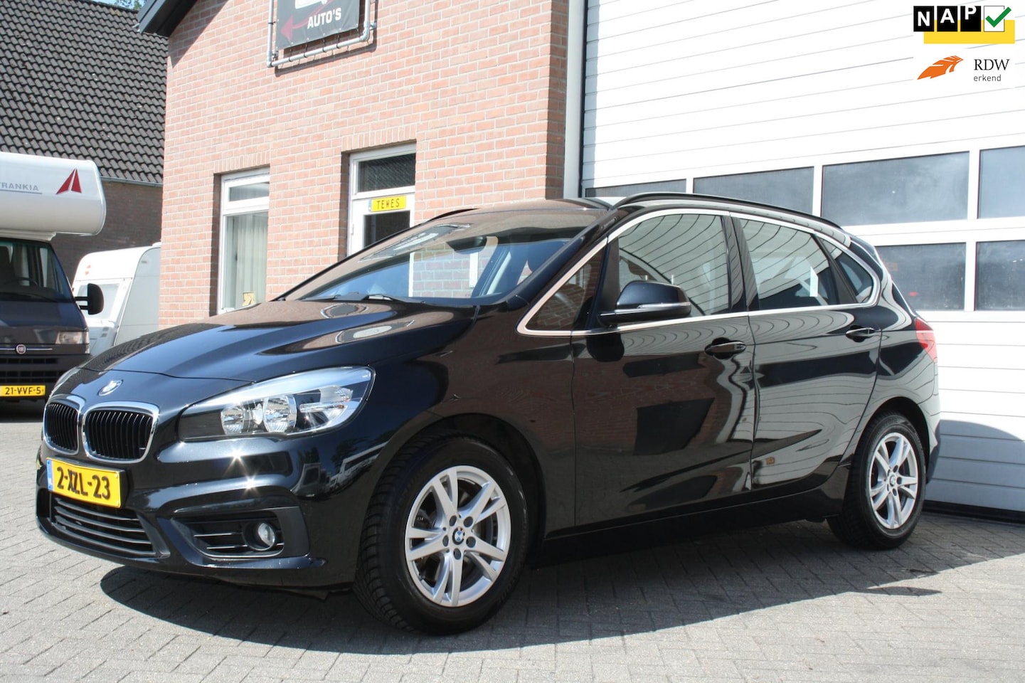 BMW 2-serie Active Tourer - 218i Executive 218i Executive, Garantie, Nederlandse Auto, Nap, Onderhoud Boekje Aanwezig, Airco, Licht M - AutoWereld.nl