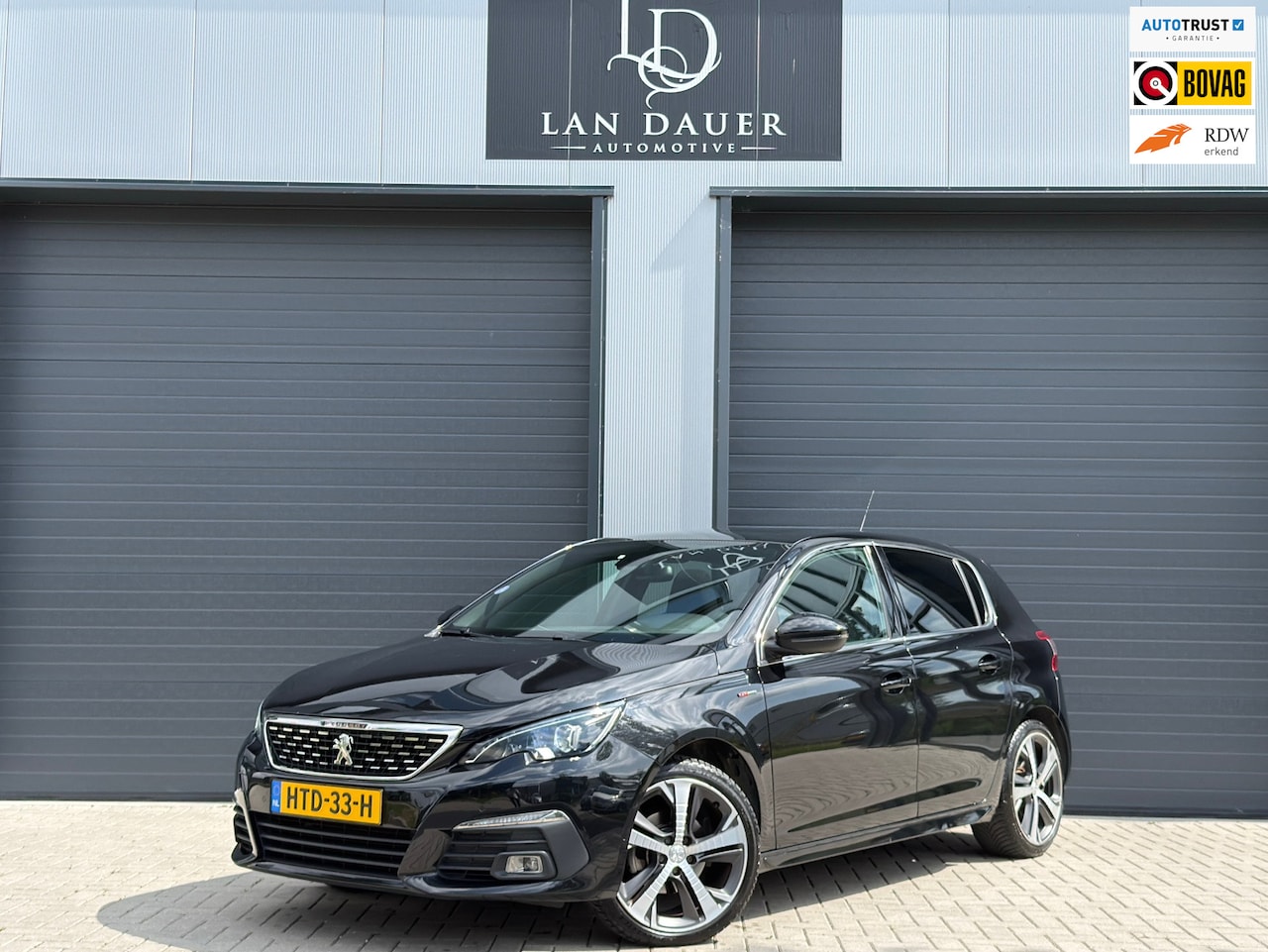 Peugeot 308 - 1.2 Gt-Line / Automaat / Panoramadak / Carplay - AutoWereld.nl