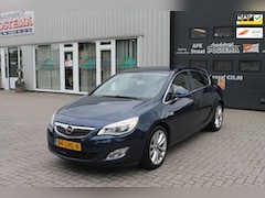 Opel Astra - 1.4 Turbo Cosmo